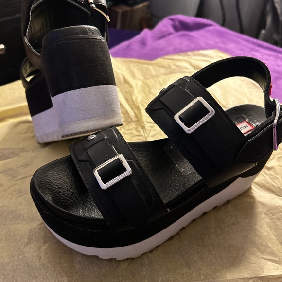 Hunter Black Platform Buckle Sandals with White Sole - Picture 2 of 9